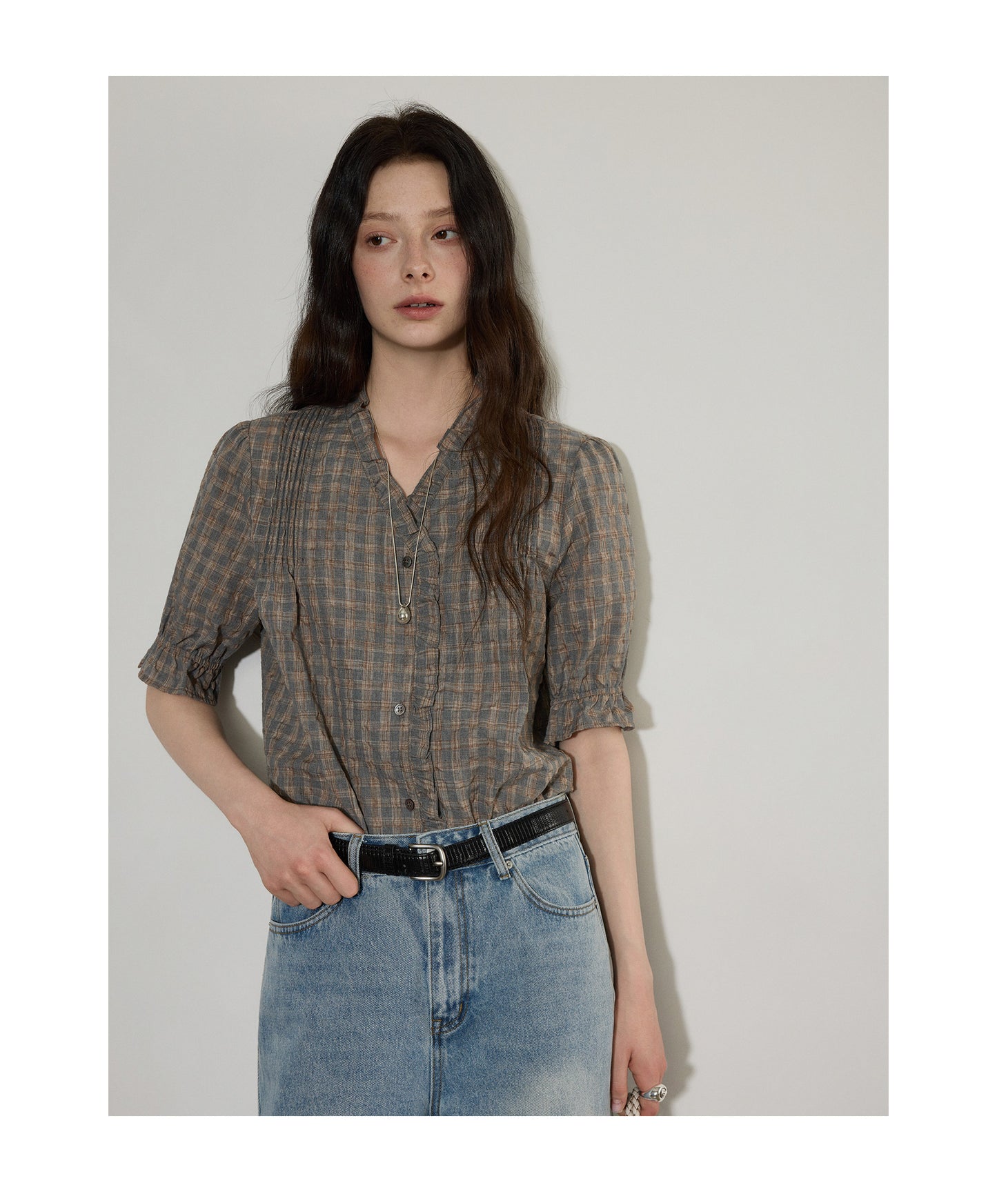 choose high-end ruffled five-quarter sleeve shirt